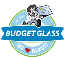 BudgetGlass_Crest_FINAL copy- 225 PNG