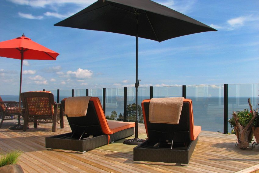 Residential Glass Company in Nanaimo, BC Budget Glass