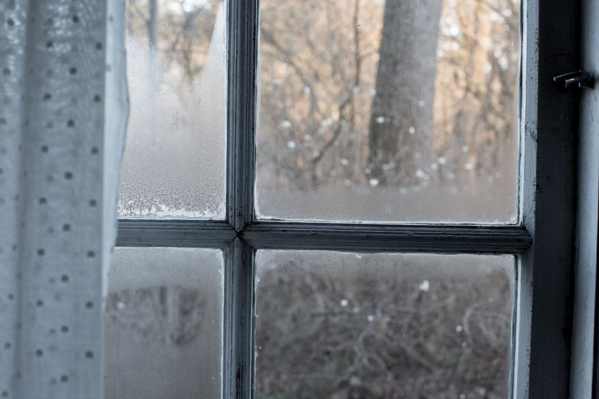 Why Exterior Condensation on Windows is a Good Thing